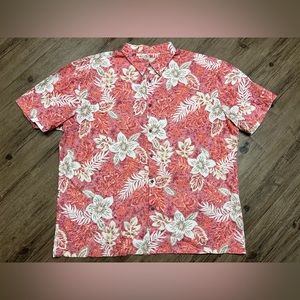 Island Shores Floral Button Up